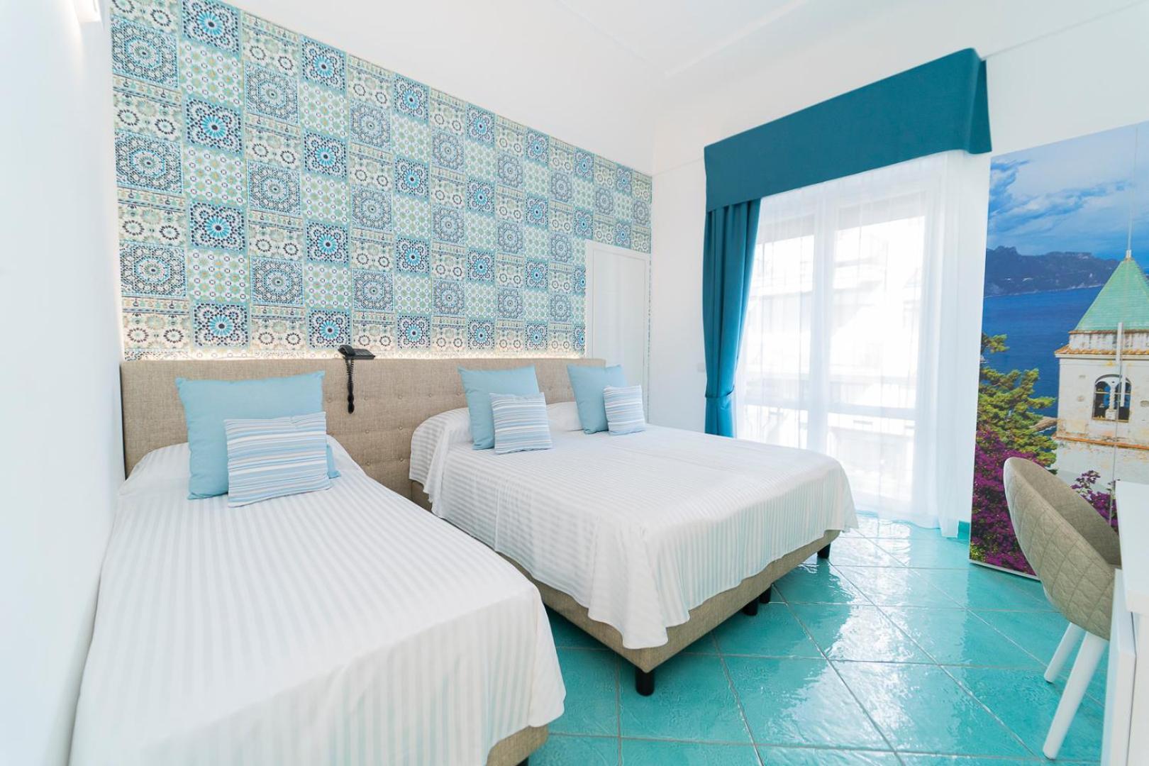Hotel Miramare ไมยอรี ภายนอก รูปภาพ