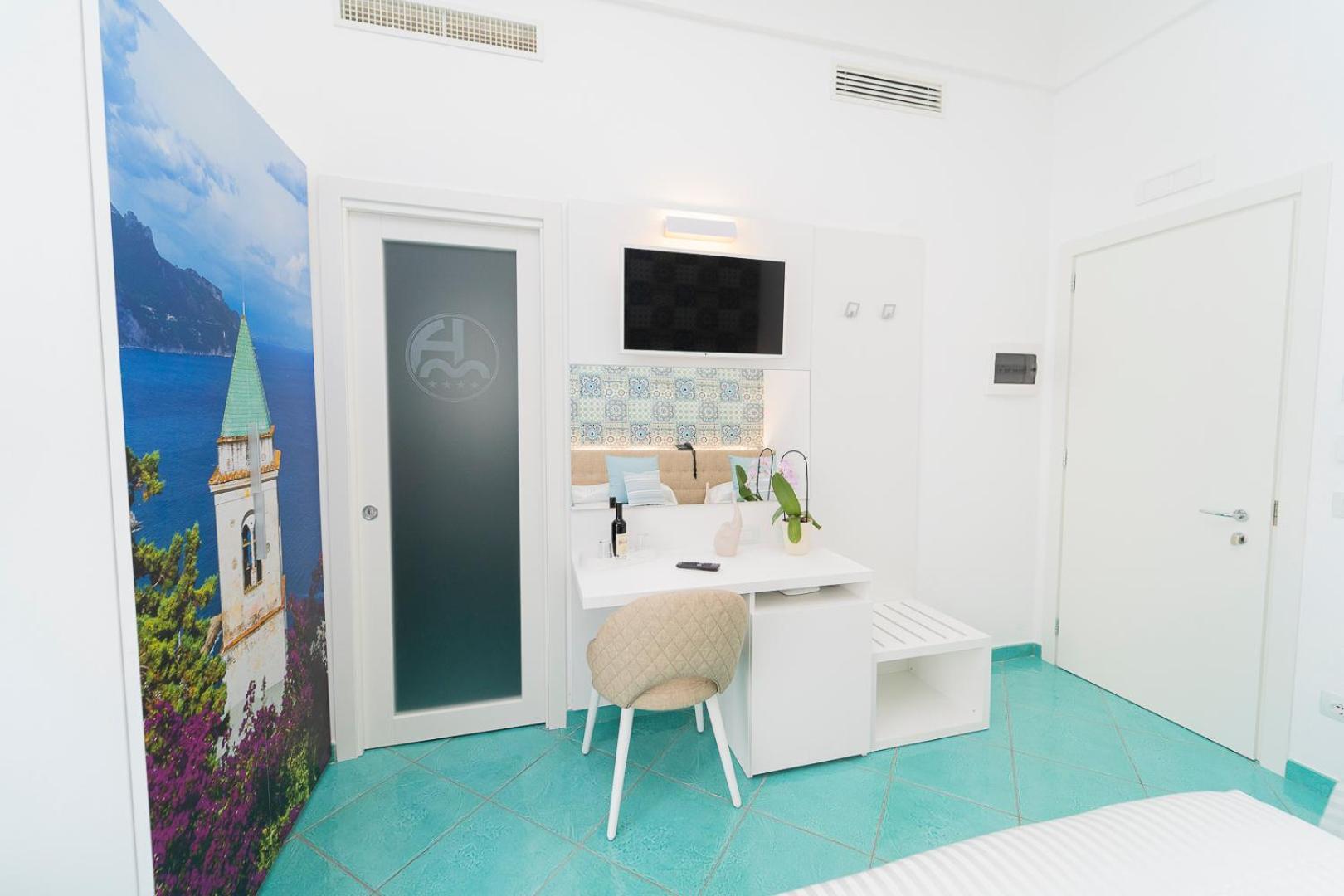 Hotel Miramare ไมยอรี ภายนอก รูปภาพ